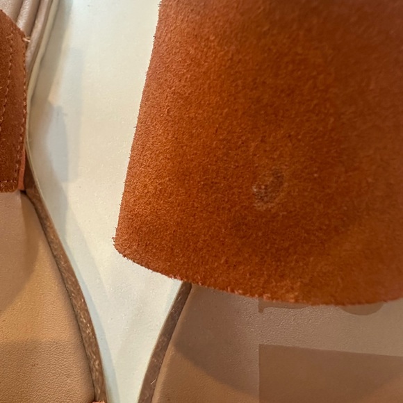 Sorel Women's Burnt Orange Suede Sandals‎ 9.5 - Picture 4 of 5